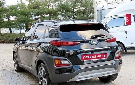 Hyundai Kona I, 2018 год, 1 470 000 рублей, 3 фотография