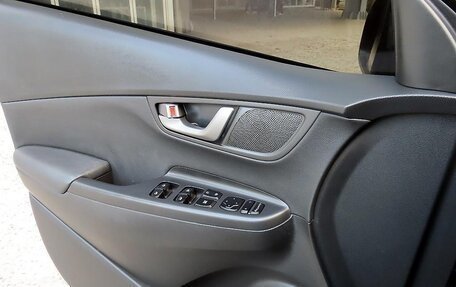 Hyundai Kona I, 2018 год, 1 470 000 рублей, 18 фотография