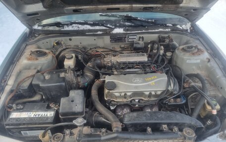 Hyundai Sonata III рестайлинг, 1997 год, 130 000 рублей, 10 фотография