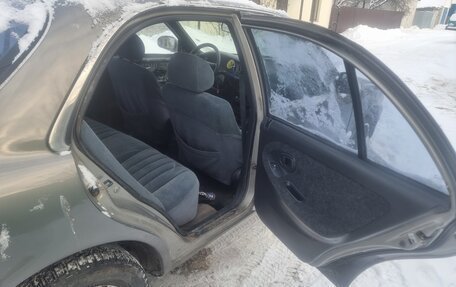 Hyundai Sonata III рестайлинг, 1997 год, 130 000 рублей, 14 фотография