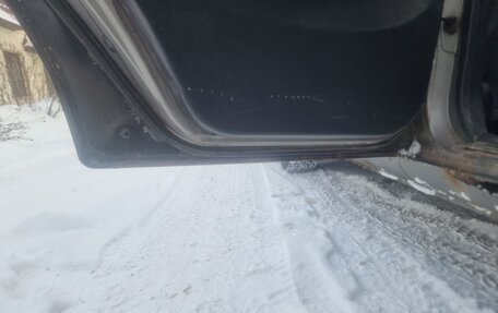 Hyundai Sonata III рестайлинг, 1997 год, 130 000 рублей, 17 фотография