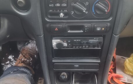 Hyundai Sonata III рестайлинг, 1997 год, 130 000 рублей, 22 фотография