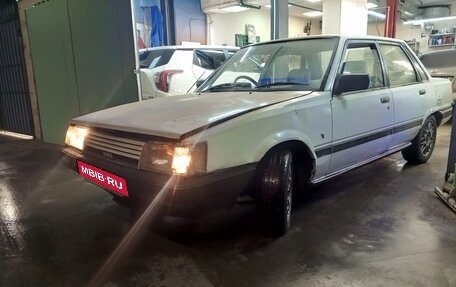 Toyota Camry, 1984 год, 150 000 рублей, 1 фотография