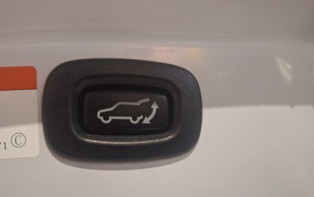 Mitsubishi Outlander III рестайлинг 3, 2022 год, 3 150 000 рублей, 20 фотография