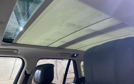 Land Rover Range Rover IV рестайлинг, 2018 год, 7 000 000 рублей, 11 фотография