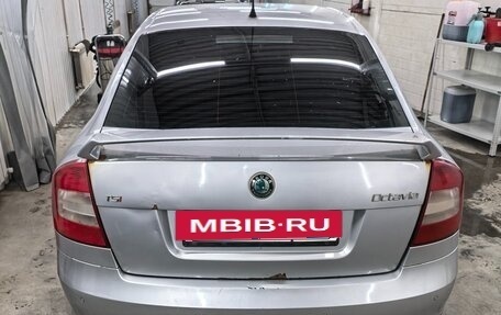 Skoda Octavia, 2011 год, 550 000 рублей, 2 фотография