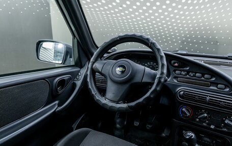 Chevrolet Niva I рестайлинг, 2016 год, 619 000 рублей, 10 фотография