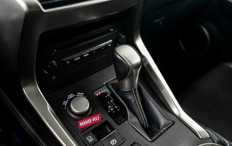 Lexus NX I, 2015 год, 2 675 000 рублей, 14 фотография