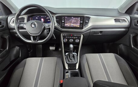 Volkswagen T-Roc I, 2021 год, 1 970 000 рублей, 7 фотография