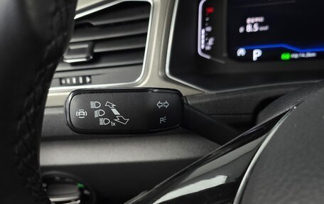 Volkswagen T-Roc I, 2021 год, 1 970 000 рублей, 17 фотография