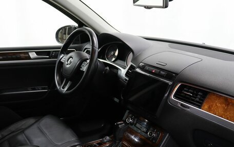 Volkswagen Touareg III, 2013 год, 2 545 000 рублей, 10 фотография
