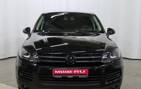 Volkswagen Touareg III, 2013 год, 2 545 000 рублей, 2 фотография