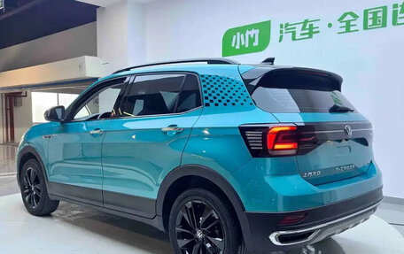 Volkswagen T-Cross I, 2021 год, 1 200 001 рублей, 4 фотография