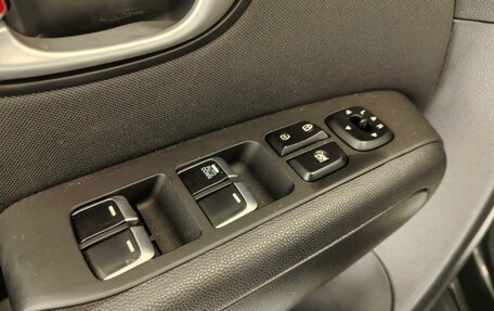 KIA Soul II рестайлинг, 2019 год, 1 699 000 рублей, 13 фотография