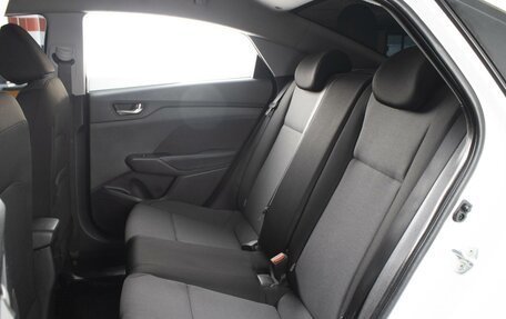 Hyundai Solaris II рестайлинг, 2017 год, 1 220 000 рублей, 8 фотография