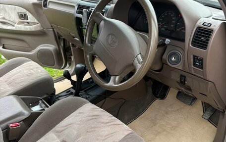 Toyota Land Cruiser Prado 90 рестайлинг, 2002 год, 1 350 000 рублей, 3 фотография