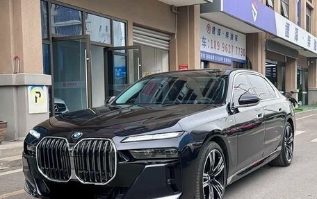 BMW 7 серия, 2024 год, 13 780 000 рублей, 2 фотография