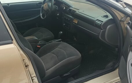 Dodge Stratus II, 2004 год, 295 000 рублей, 6 фотография