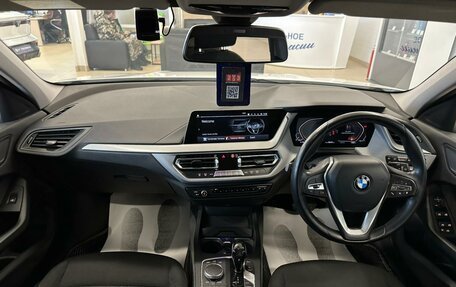 BMW 1 серия, 2019 год, 2 199 900 рублей, 16 фотография