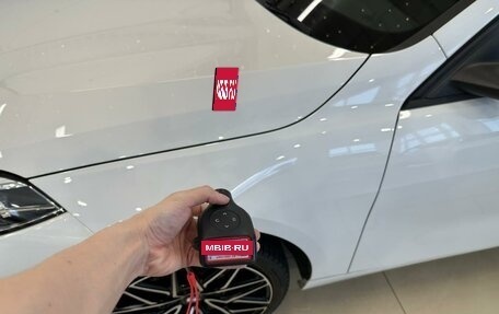 BMW 1 серия, 2019 год, 2 199 900 рублей, 20 фотография