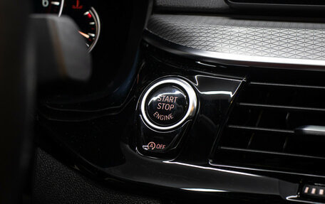 BMW 5 серия, 2018 год, 4 998 000 рублей, 19 фотография