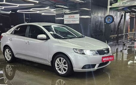 KIA Cerato III, 2011 год, 930 000 рублей, 2 фотография