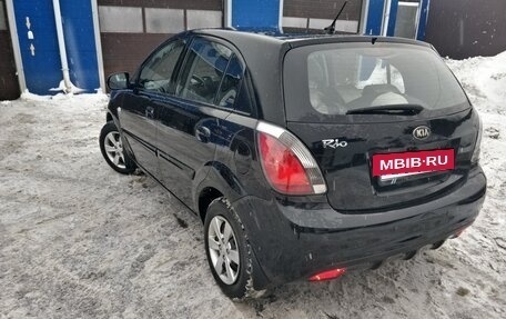 KIA Rio II, 2011 год, 630 000 рублей, 6 фотография