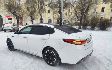 KIA Optima IV, 2017 год, 2 200 000 рублей, 6 фотография