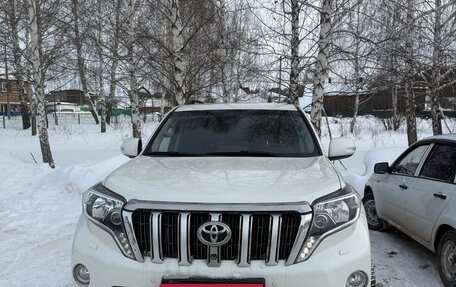 Toyota Land Cruiser Prado 150 рестайлинг 2, 2017 год, 3 500 000 рублей, 3 фотография