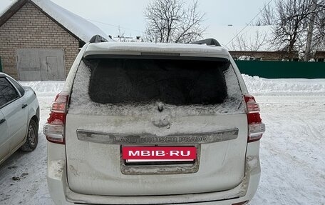 Toyota Land Cruiser Prado 150 рестайлинг 2, 2017 год, 3 500 000 рублей, 6 фотография