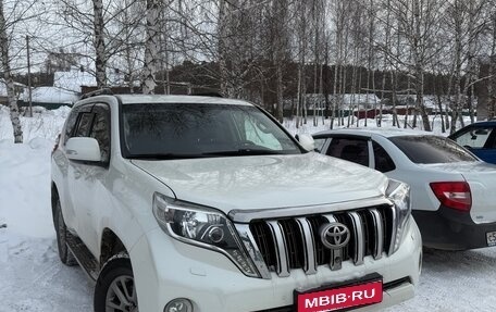 Toyota Land Cruiser Prado 150 рестайлинг 2, 2017 год, 3 500 000 рублей, 4 фотография