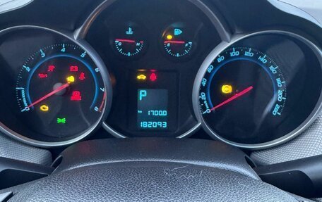 Chevrolet Cruze II, 2012 год, 685 000 рублей, 5 фотография