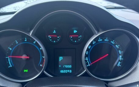 Chevrolet Cruze II, 2012 год, 685 000 рублей, 6 фотография