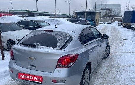 Chevrolet Cruze II, 2012 год, 685 000 рублей, 3 фотография