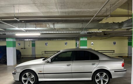 BMW 5 серия, 2001 год, 920 000 рублей, 10 фотография