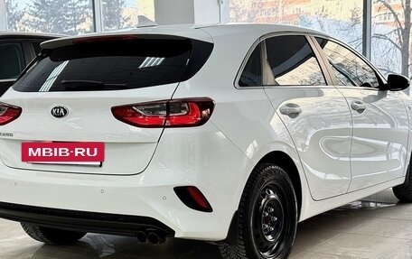 KIA cee'd III, 2020 год, 1 720 000 рублей, 8 фотография