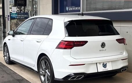 Volkswagen Golf VIII, 2023 год, 1 550 178 рублей, 3 фотография