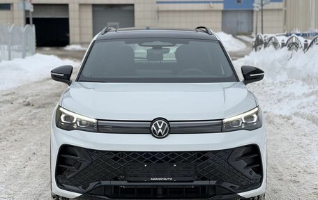 Volkswagen Tiguan, 2025 год, 4 990 000 рублей, 3 фотография