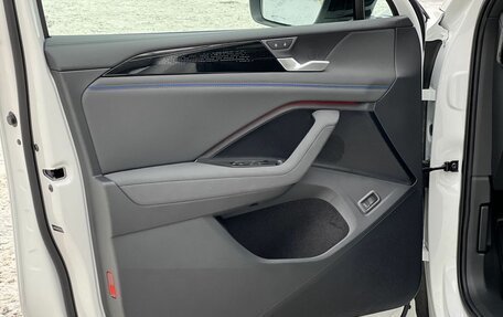 Volkswagen Tiguan, 2025 год, 4 990 000 рублей, 13 фотография