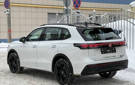 Volkswagen Tiguan, 2025 год, 4 990 000 рублей, 7 фотография
