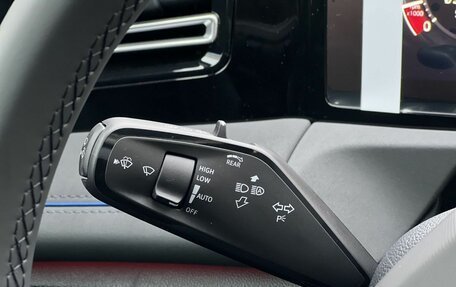 Volkswagen Tiguan, 2025 год, 4 990 000 рублей, 25 фотография