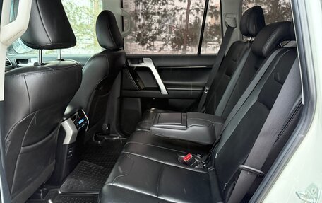 Toyota Land Cruiser Prado 150 рестайлинг 2, 2020 год, 5 150 000 рублей, 13 фотография