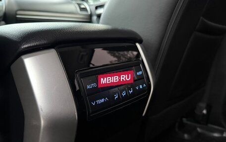 Toyota Land Cruiser Prado 150 рестайлинг 2, 2020 год, 5 150 000 рублей, 12 фотография