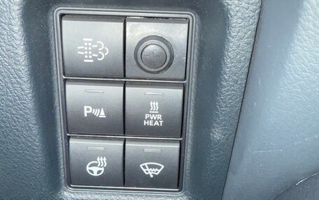 Toyota Land Cruiser Prado 150 рестайлинг 2, 2020 год, 5 150 000 рублей, 17 фотография