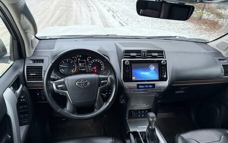 Toyota Land Cruiser Prado 150 рестайлинг 2, 2020 год, 5 150 000 рублей, 23 фотография