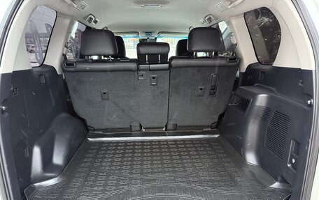 Toyota Land Cruiser Prado 150 рестайлинг 2, 2020 год, 5 150 000 рублей, 21 фотография