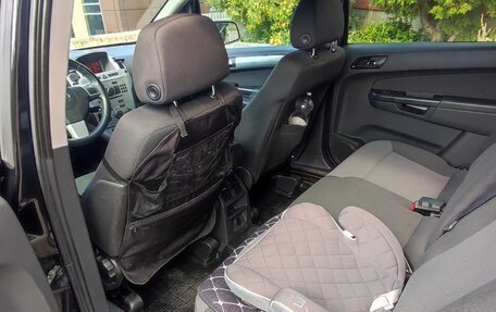 Opel Zafira B, 2010 год, 620 000 рублей, 5 фотография