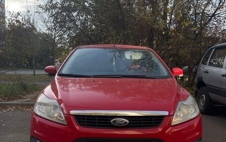 Ford Focus II рестайлинг, 2011 год, 700 000 рублей, 2 фотография