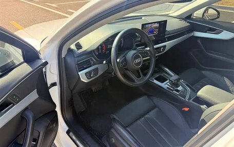 Audi A4, 2023 год, 2 692 911 рублей, 7 фотография