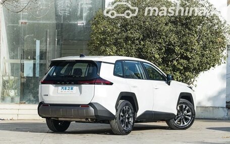 Toyota RAV4, 2025 год, 5 100 000 рублей, 6 фотография